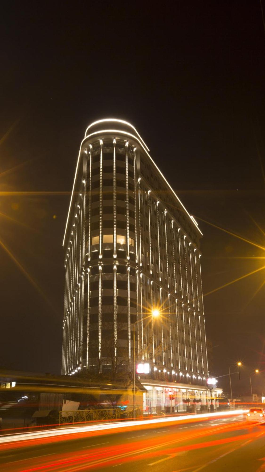 Luka Apartments Flatiron Skopje Exterior photo